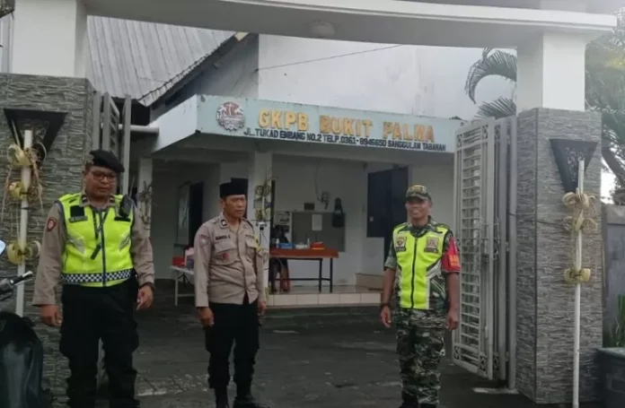 Ibadah Jumat Agung di Tabanan Diamankan TNI-Polri - Beritabali.com